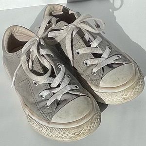 Converse Chuck Taylor Kids Low Top Shoe, Size 13, Grey